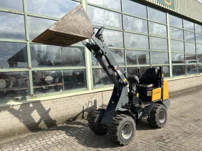 Radlader za tip Sonstige Giant D 332 SWT, Gebrauchtmaschine u Roosendaal (Slika 3)