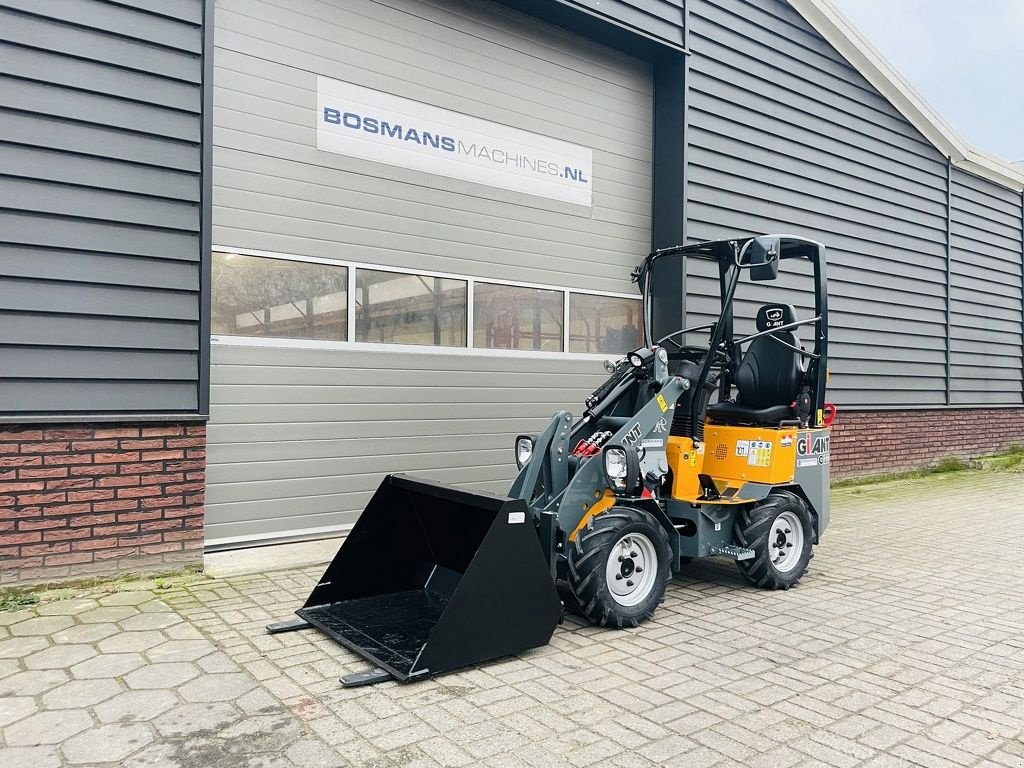 Radlader typu Sonstige Giant G1200 minishovel / kniklader NIEUW, Neumaschine w Neer (Zdjęcie 4)