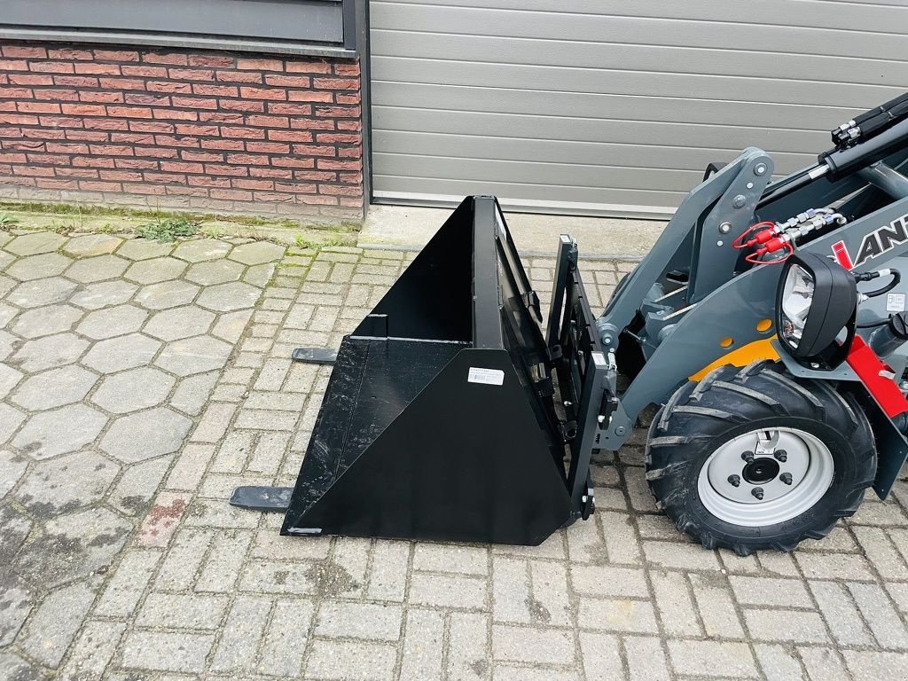 Radlader typu Sonstige Giant G1200 minishovel / kniklader NIEUW, Neumaschine w Neer (Zdjęcie 8)