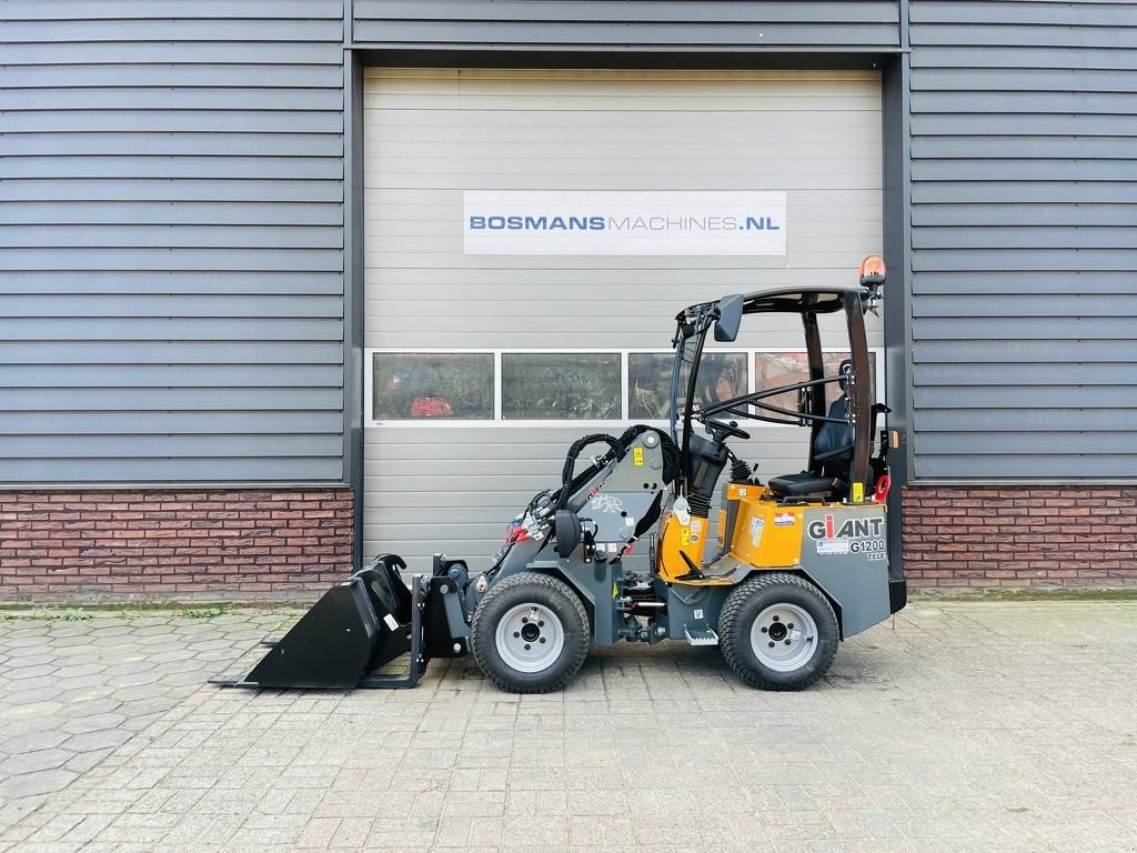 Radlader typu Sonstige Giant G1200 TELE minishovel NIEUW full options, Neumaschine v Neer (Obrázek 2)