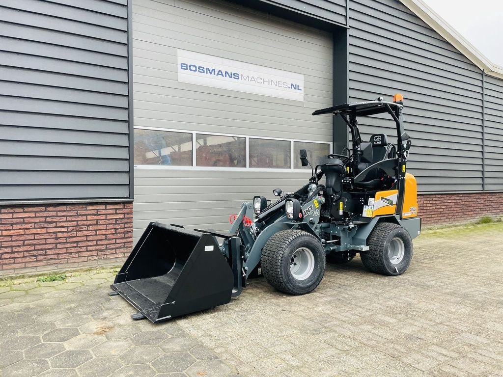 Radlader typu Sonstige Giant G1500 L X-TRA EXTRA HEFVERMOGEN minishovel / kniklader NIEUW, Neumaschine v Neer (Obrázek 1)