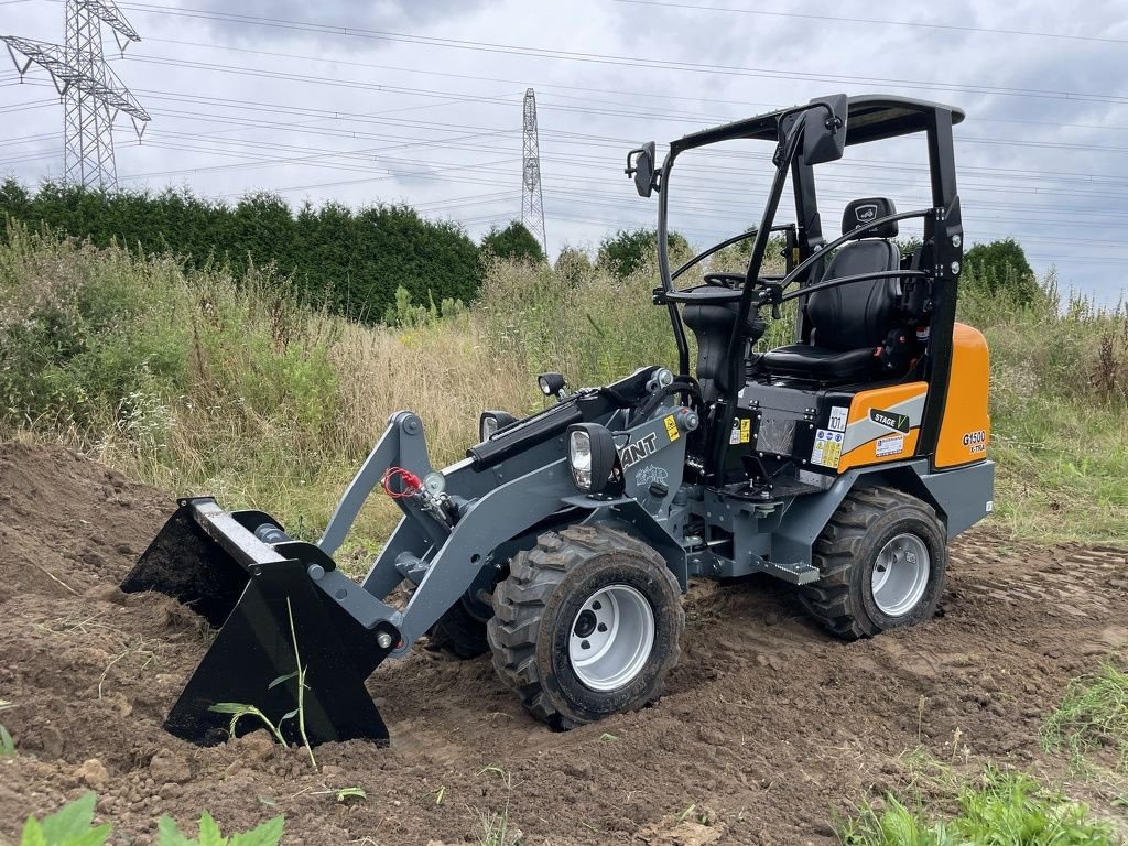 Radlader typu Sonstige Giant G1500 X-TRA minishovel / kniklader BJ 2024 115 uur, Gebrauchtmaschine v Neer (Obrázek 1)