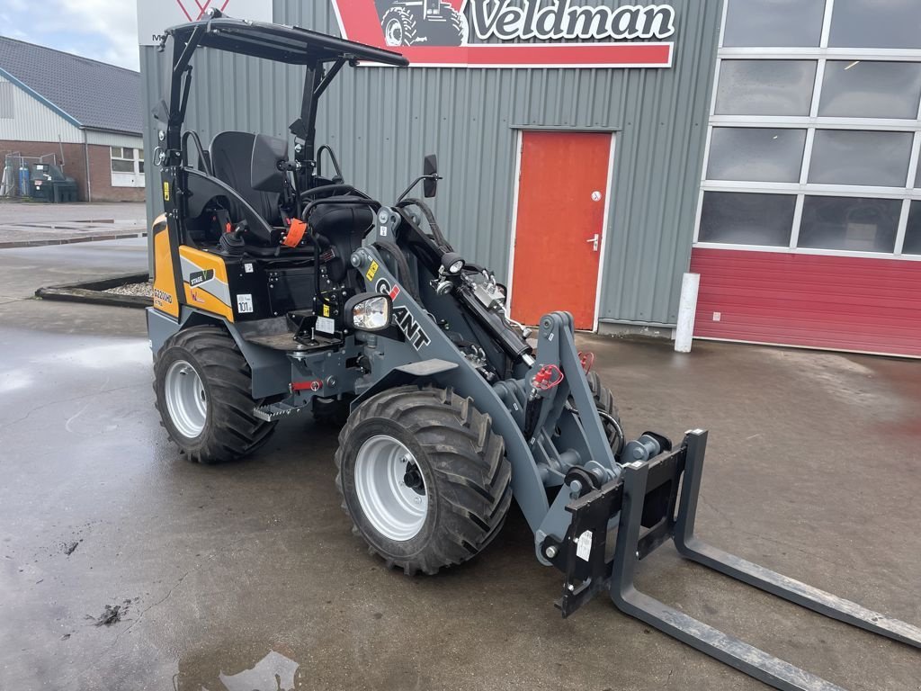 Radlader tip Sonstige Giant G2200 X-TRA HD, Neumaschine in MARIENHEEM (Poză 2)