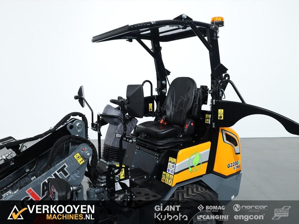 Radlader от тип Sonstige Giant G2200E X-tra Elektrische shovel, Neumaschine в Vessem (Снимка 10)