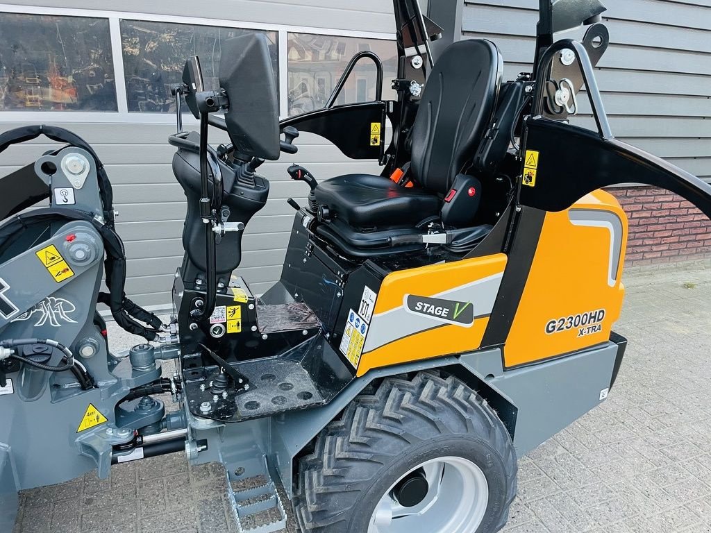 Radlader typu Sonstige Giant G2300 HD X-TRA minishovel / kniklader NIEUW, Neumaschine w Neer (Zdjęcie 11)