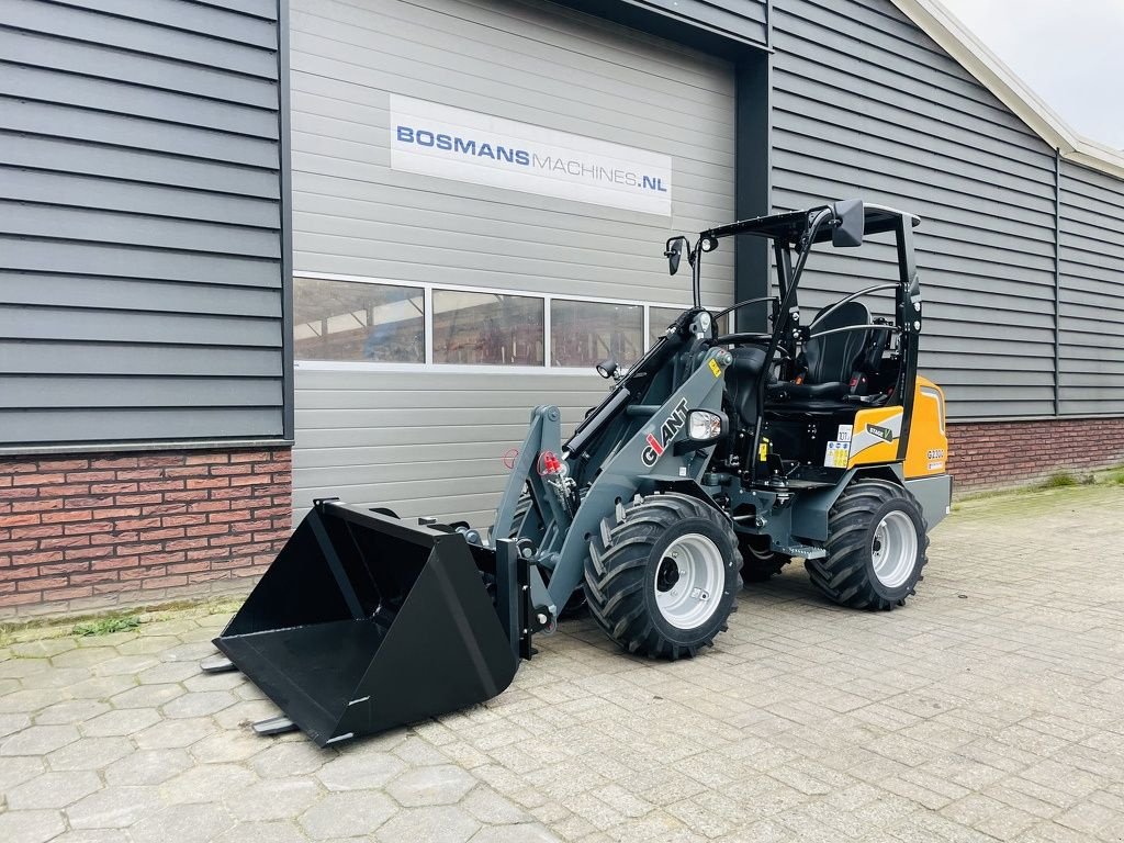 Radlader tipa Sonstige Giant G2300 minishovel / kniklader NIEUW agribanden, Neumaschine u Neer (Slika 5)