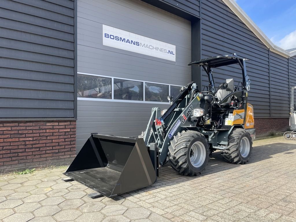 Radlader типа Sonstige Giant G2300 minishovel / kniklader NIEUW, Neumaschine в Neer (Фотография 4)