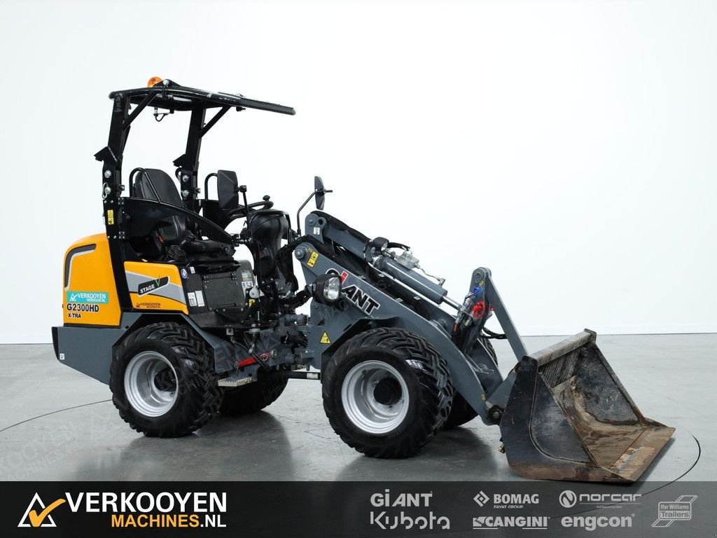 Radlader van het type Sonstige Giant G2300 X-tra HD Full options!, Gebrauchtmaschine in Vessem (Foto 5)