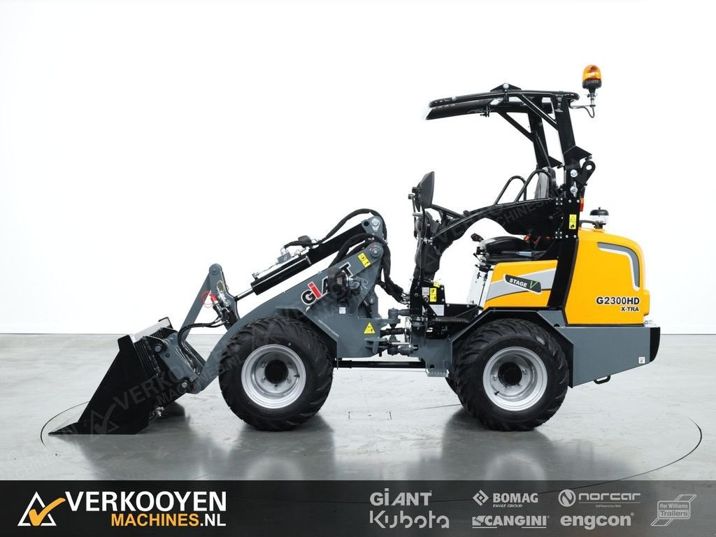 Radlader del tipo Sonstige Giant G2300 X-tra HD Minishovel 2x functie Pro-inching, Gebrauchtmaschine In Vessem (Immagine 2)