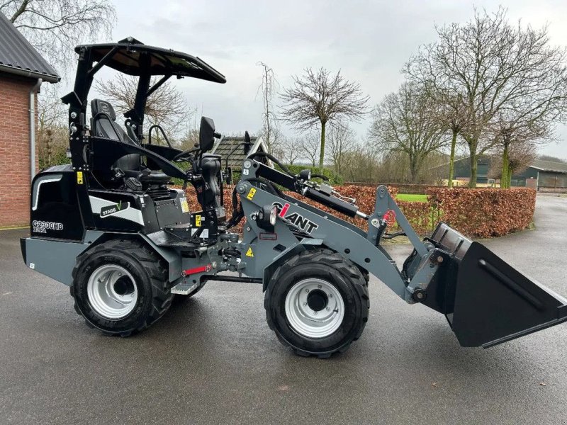 Radlader van het type Sonstige Giant G2300HD X-tra BLACK EDITION, Gebrauchtmaschine in HA (Foto 1)