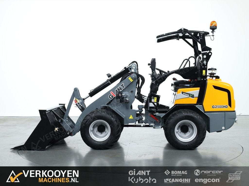 Radlader del tipo Sonstige Giant G2500 HD, Neumaschine en Vessem (Imagen 2)