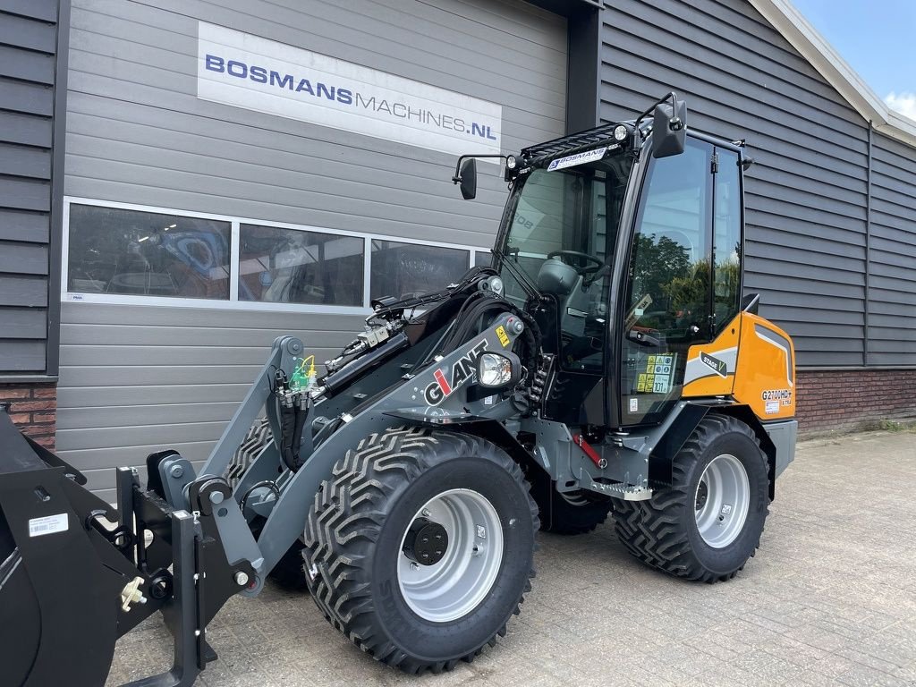 Radlader des Typs Sonstige Giant G2700 HD+ X-TRA cabine minishovel NIEUW &euro;820 LEASE, Neumaschine in Neer (Bild 10)