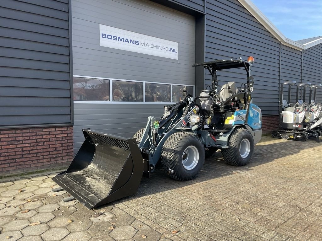 Radlader typu Sonstige Giant G2700 HD X-TRA minishovel 2.7 T vanaf &euro;69 per dag, Gebrauchtmaschine w Neer (Zdjęcie 4)