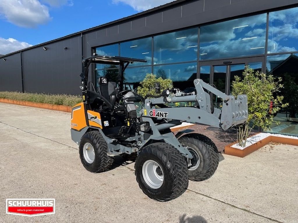 Radlader van het type Sonstige Giant G2700 X-TRA HD+, Gebrauchtmaschine in Oldebroek (Foto 3)