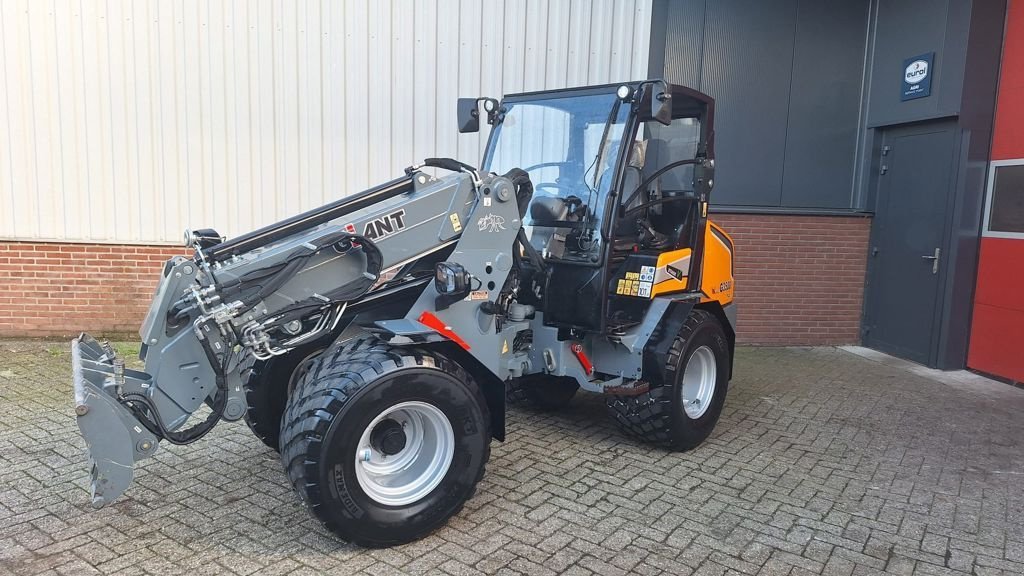 Radlader du type Sonstige Giant G3500 TELE, Neumaschine en MARIENHEEM (Photo 1)