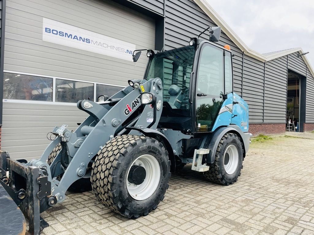 Radlader del tipo Sonstige Giant G5000 shovel / kniklader BJ 2024 200 uur, Gebrauchtmaschine In Neer (Immagine 5)