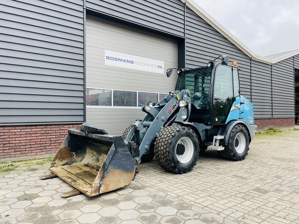 Radlader Türe ait Sonstige Giant G5000 shovel / kniklader BJ 2024 200 uur, Gebrauchtmaschine içinde Neer (resim 4)