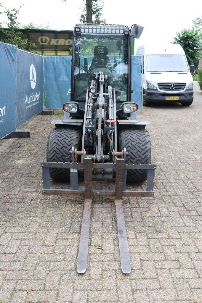 Radlader tipa Sonstige Giant V452T X-TRA, Gebrauchtmaschine u Antwerpen (Slika 9)