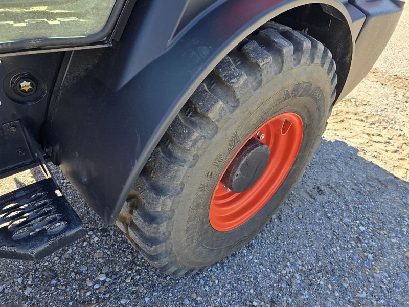 Radlader du type Sonstige KUBOTA, Gebrauchtmaschine en Gabersdorf (Photo 21)