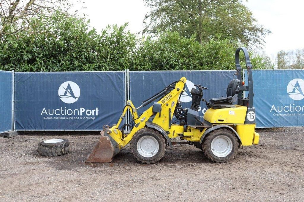 Radlader of the type Sonstige Neuson Compact Loader, Gebrauchtmaschine in Antwerpen (Picture 2)