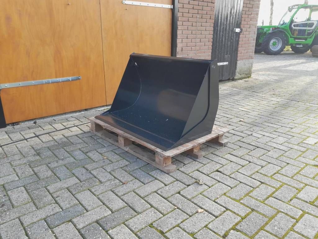 Radlader des Typs Sonstige Sch&auml;ffer overjarige puinbak volumebak grondbak minishovel, Gebrauchtmaschine in Ederveen (Bild 9)