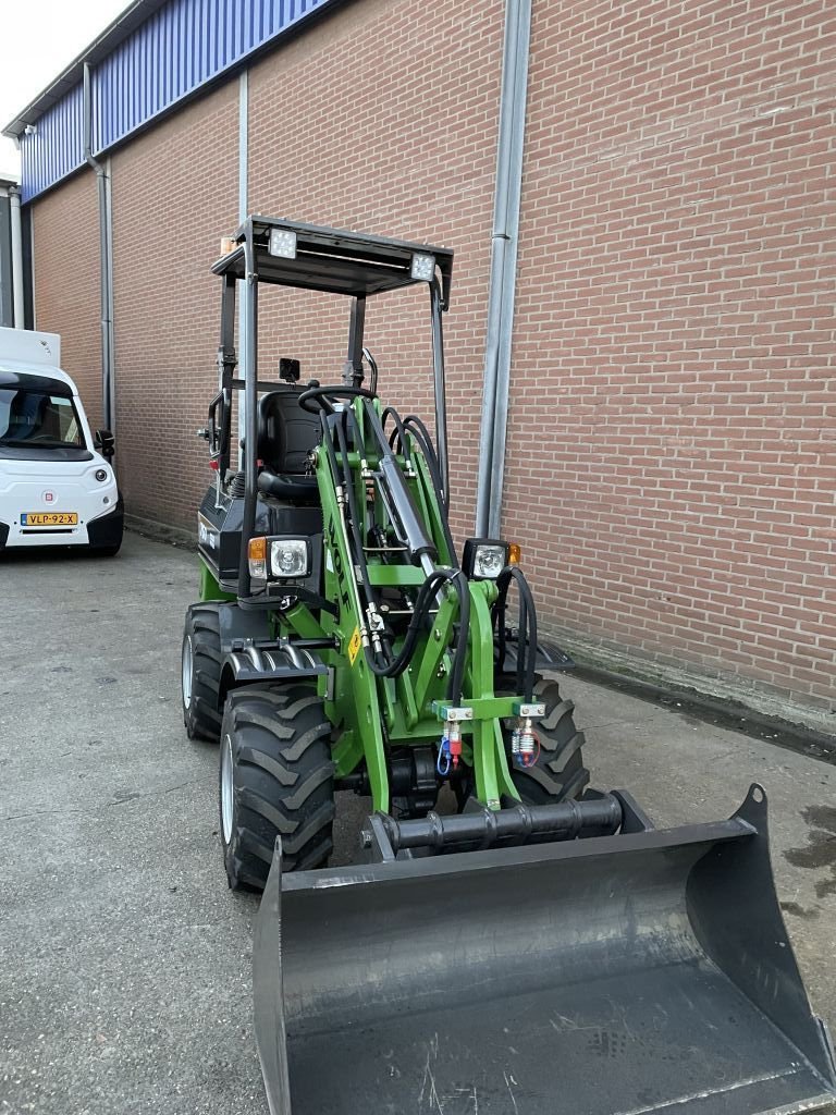 Radlader tipa Sonstige WOLF 750, Gebrauchtmaschine u Berkel en Rodenrijs (Slika 7)