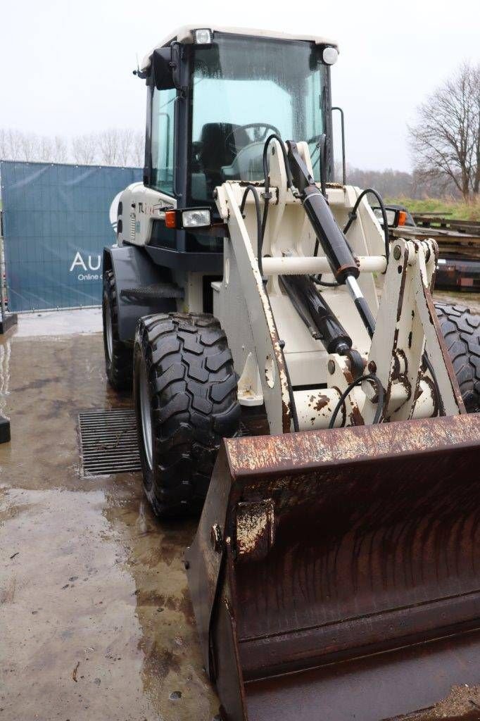 Radlader des Typs Terex TL 100, Gebrauchtmaschine in Antwerpen (Bild 7)