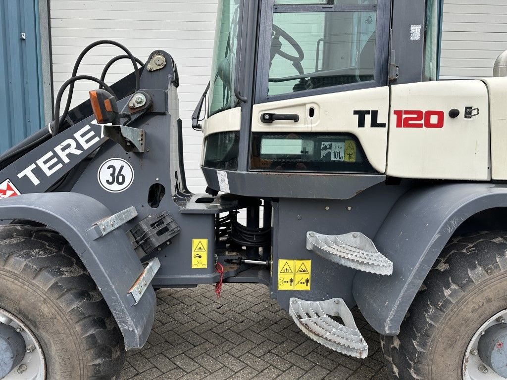 Radlader van het type Terex TL120, Gebrauchtmaschine in Oirschot (Foto 9)