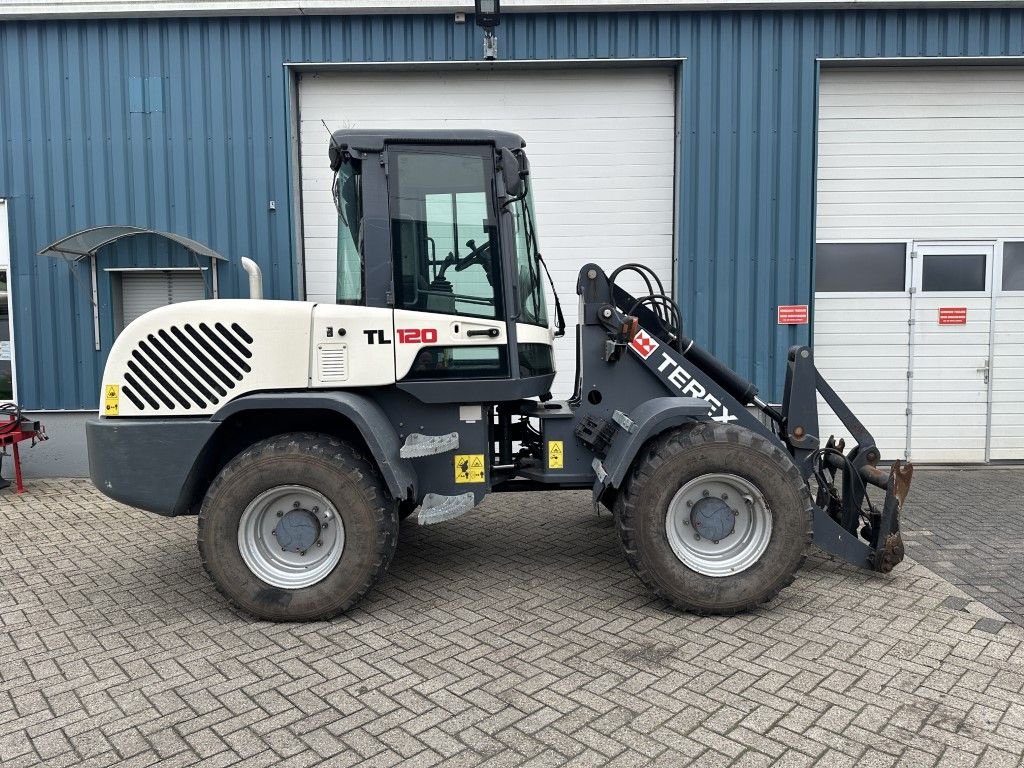 Radlader van het type Terex TL120, Gebrauchtmaschine in Oirschot (Foto 2)