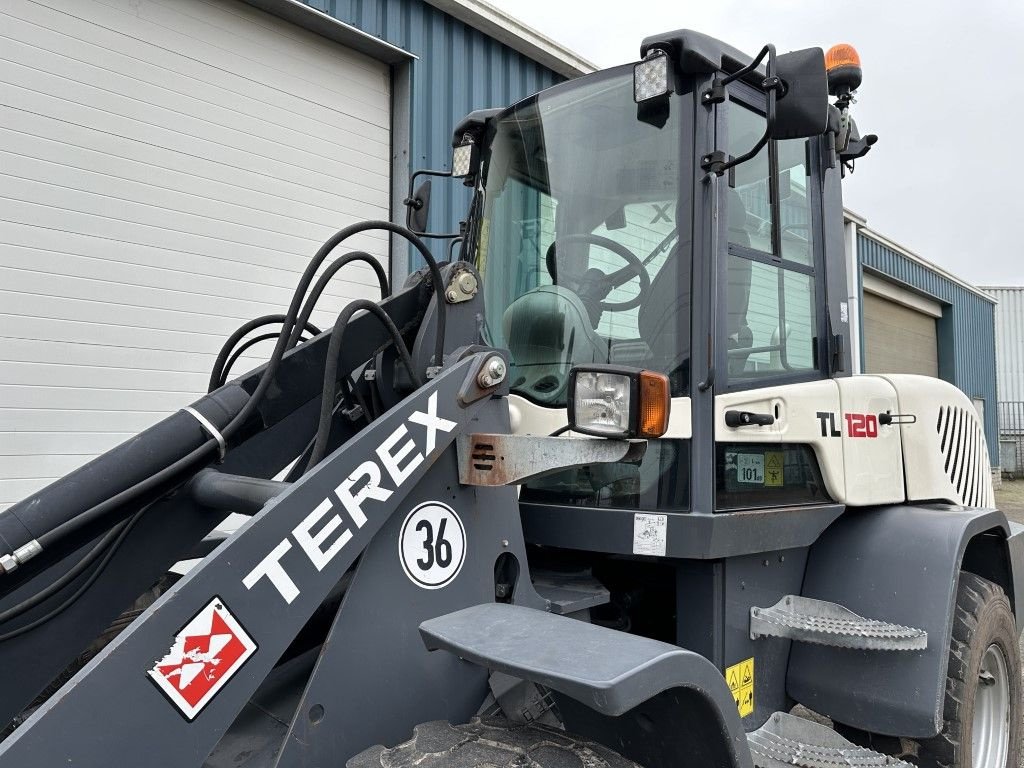 Radlader van het type Terex TL120, Gebrauchtmaschine in Oirschot (Foto 8)