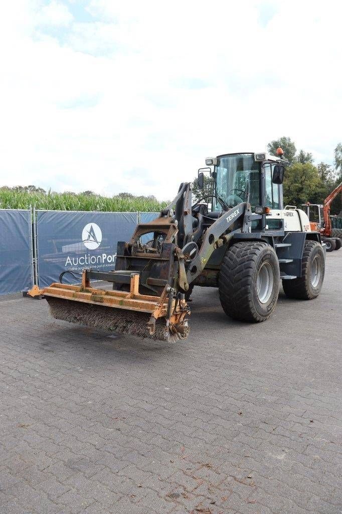 Radlader van het type Terex TL160, Gebrauchtmaschine in Antwerpen (Foto 10)