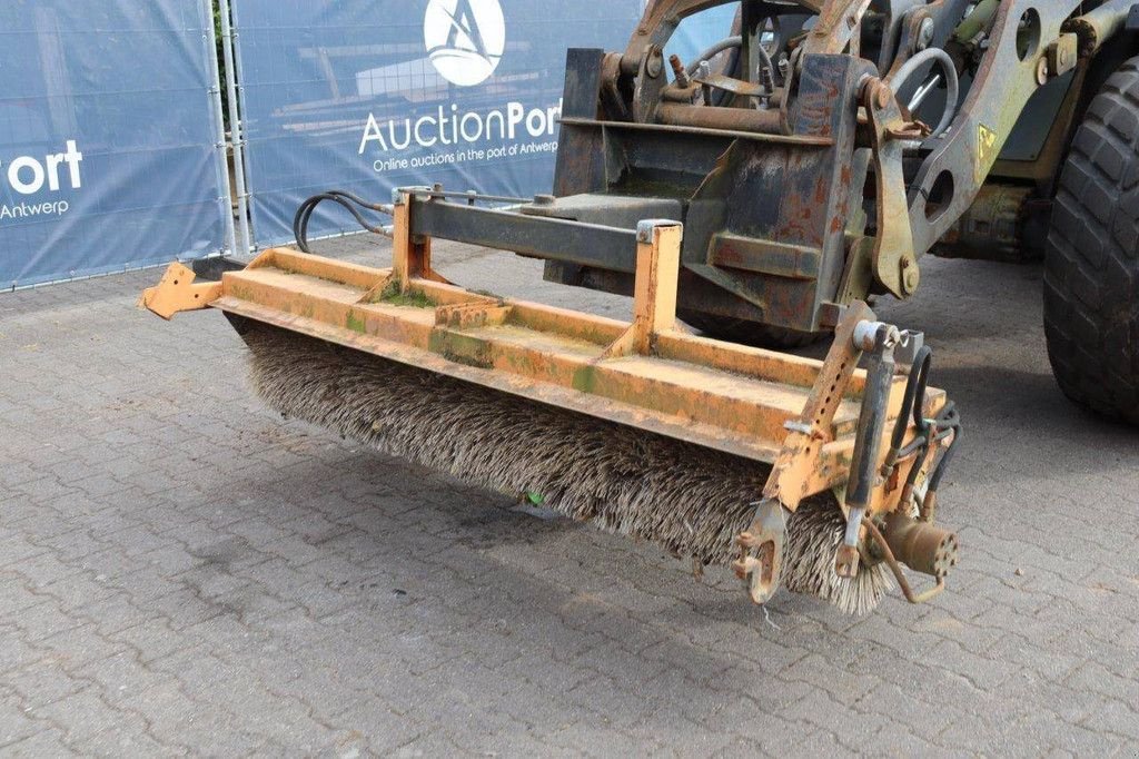 Radlader van het type Terex TL160, Gebrauchtmaschine in Antwerpen (Foto 11)