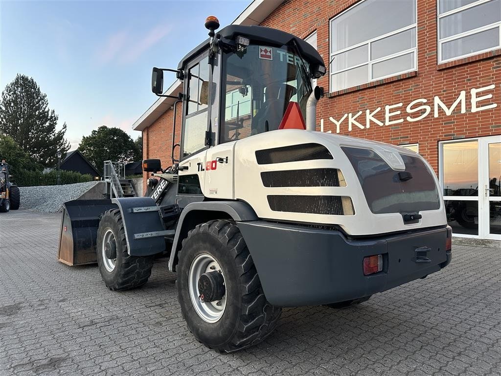 Radlader du type Terex TL80, Gebrauchtmaschine en Gjerlev J. (Photo 7)