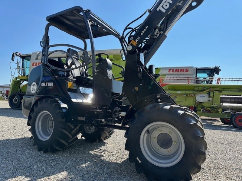 Radlader tipa Toyo 836 II Bügel Black Edition, 4. Steuerkreis, STVZO, Neumaschine u Schutterzell (Slika 10)