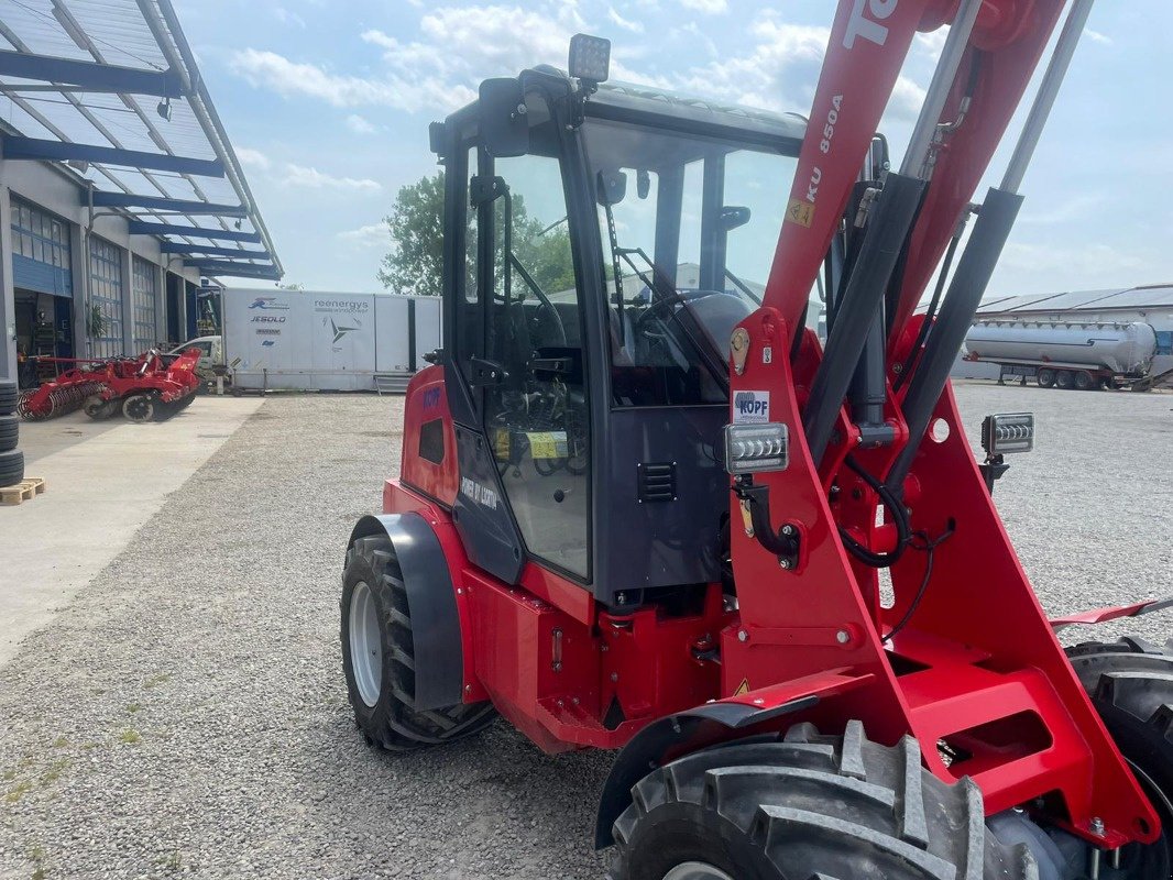 Radlader typu Toyo 850 A mit Kabine, Neumaschine v Schutterzell (Obrázek 12)