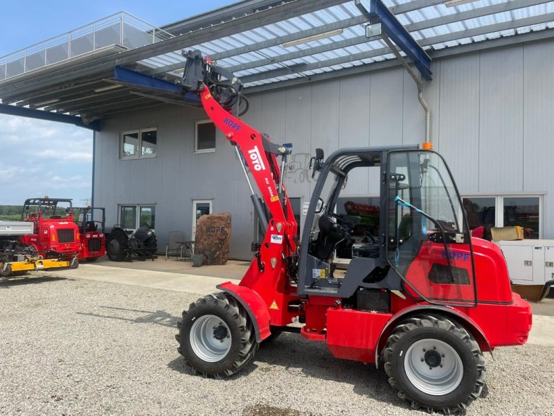 Radlader del tipo Toyo 850 A mit Kabine, Neumaschine en Schutterzell (Imagen 1)