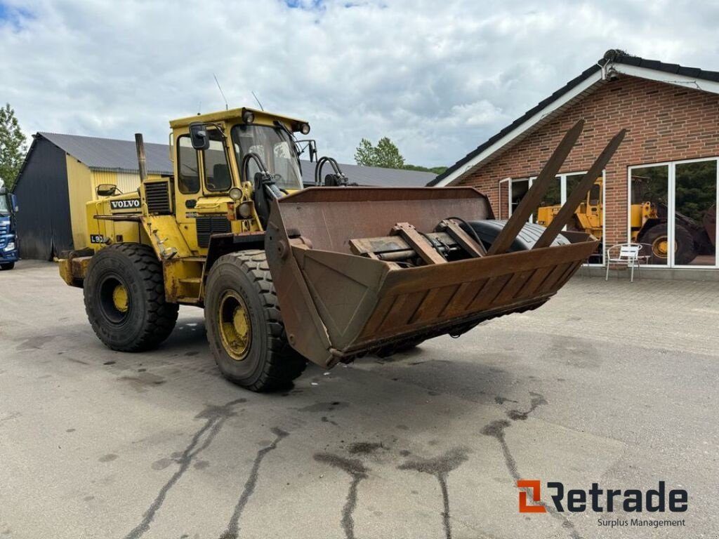 Radlader du type Volvo BM L90, Gebrauchtmaschine en Rødovre (Photo 4)