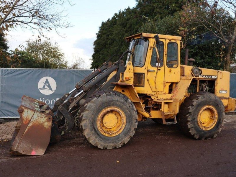 Radlader от тип Volvo BM 4400, Gebrauchtmaschine в Antwerpen (Снимка 1)