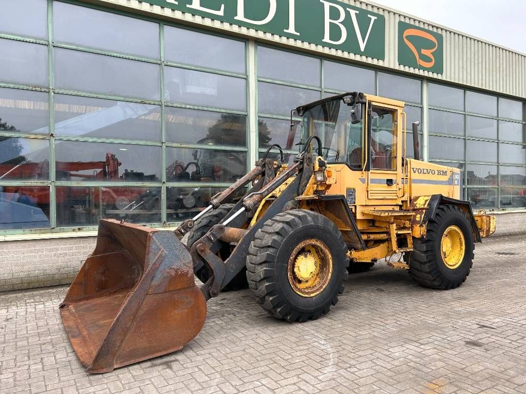 Radlader des Typs Volvo BM L 90, Gebrauchtmaschine in Roosendaal (Bild 9)