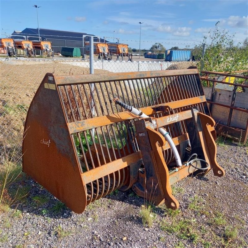 Radlader typu Volvo Chief 2,5 Mtr. Roegrab 1,7M3 M. Højtip., Gebrauchtmaschine v Faaborg (Obrázok 1)