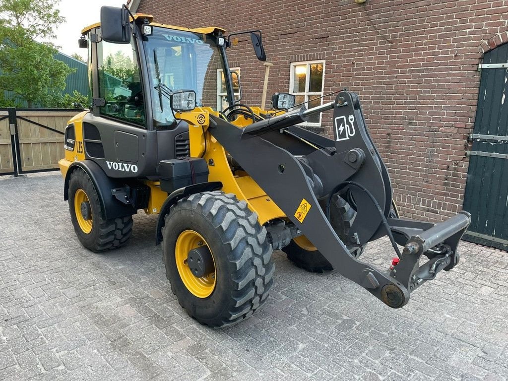 Radlader del tipo Volvo JL25H, Gebrauchtmaschine en Hapert (Imagen 1)