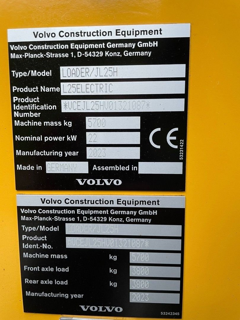 Radlader Türe ait Volvo JL25H, Gebrauchtmaschine içinde Hapert (resim 8)