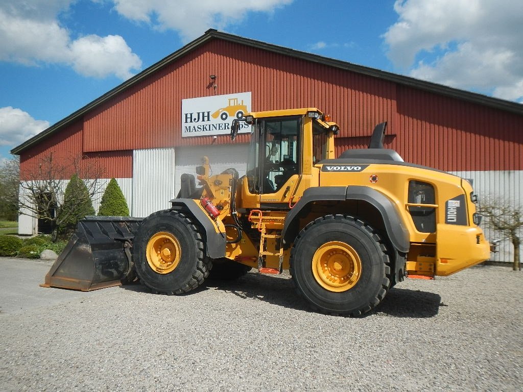 Radlader Türe ait Volvo L 110 H, Gebrauchtmaschine içinde Aabenraa (resim 4)