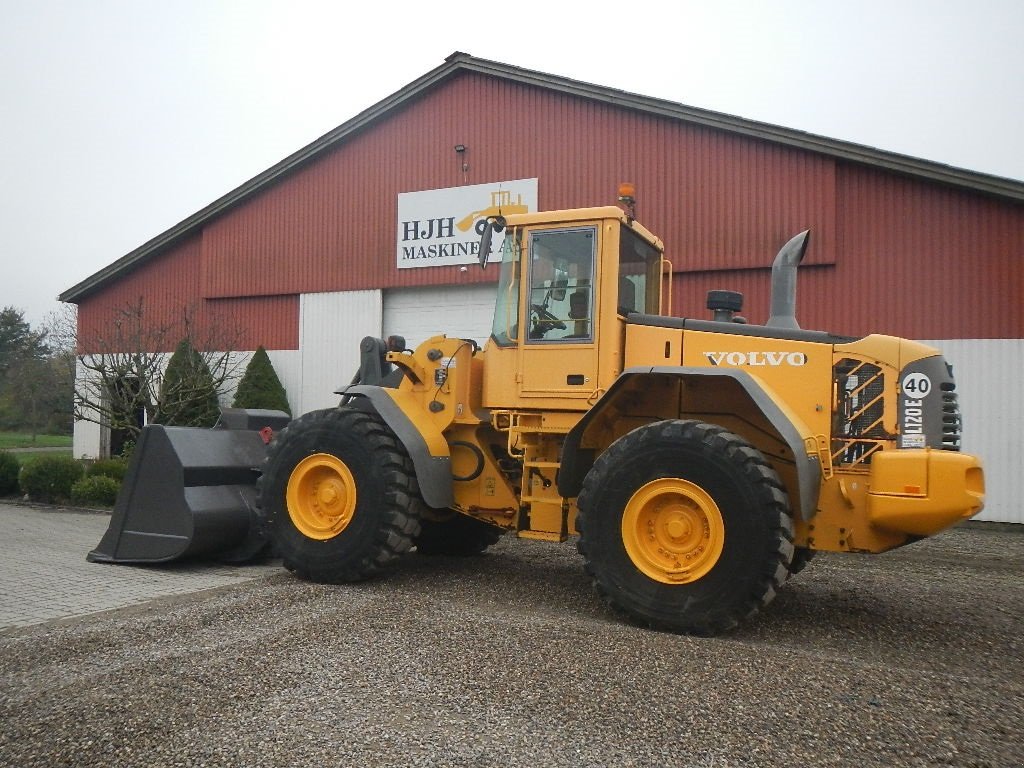 Radlader от тип Volvo L 120 E, Gebrauchtmaschine в Aabenraa (Снимка 3)