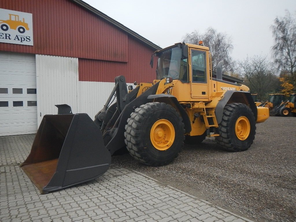 Radlader del tipo Volvo L 120 E, Gebrauchtmaschine In Aabenraa (Immagine 2)