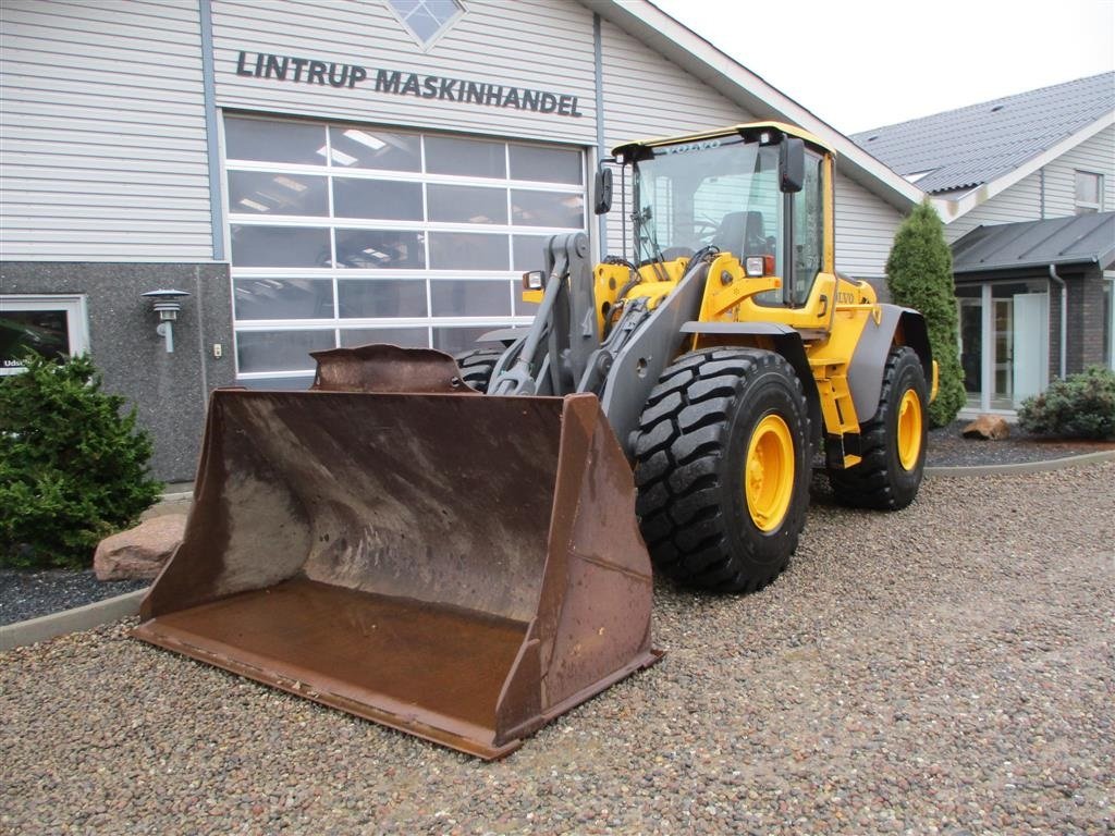 Radlader of the type Volvo L 120 F Med CDC-styring og 3die samt 4die funktion samt central smørring., Gebrauchtmaschine in Lintrup (Picture 2)