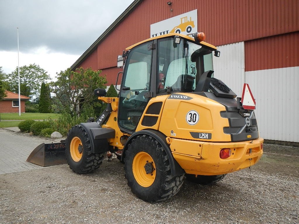 Radlader van het type Volvo L 25 H S, Gebrauchtmaschine in Aabenraa (Foto 2)