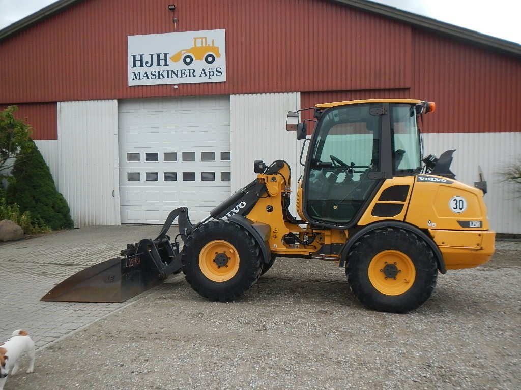 Radlader del tipo Volvo L 25 H S, Gebrauchtmaschine en Aabenraa (Imagen 4)