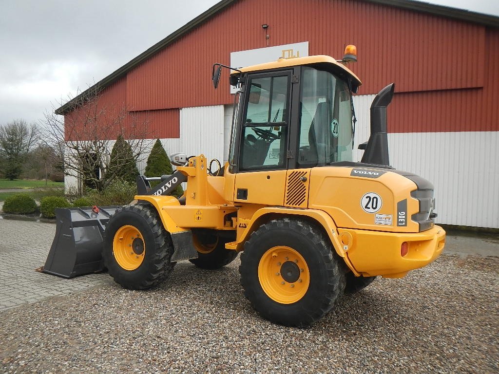 Radlader Türe ait Volvo L 30 G, Gebrauchtmaschine içinde Aabenraa (resim 7)