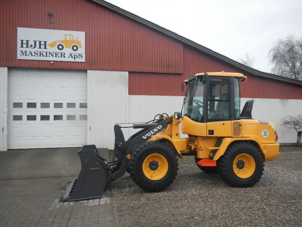 Radlader Türe ait Volvo L 30 GS, Gebrauchtmaschine içinde Aabenraa (resim 5)